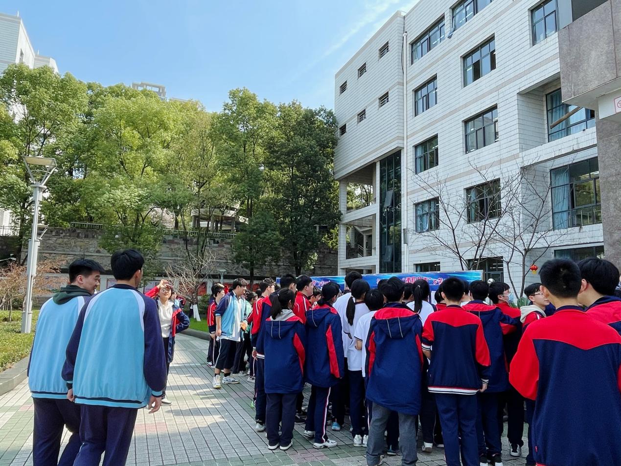 49e8227958e7d89eba9c66b6f390552a