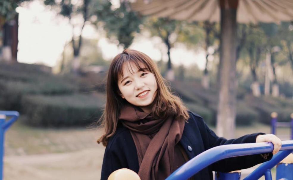 A8951FABA0F2421737EC5B2BC09911D8